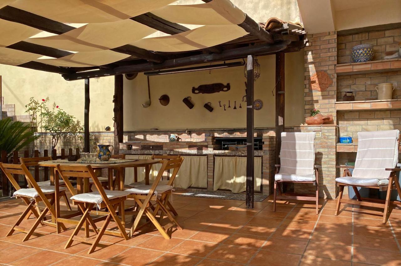 Casa Vacanze Marale คาสเตลโมลา ภายนอก รูปภาพ